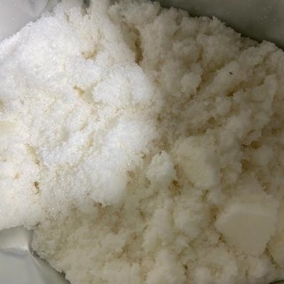 99% 순수한 브로마소람 진통제 파우더 CAS 71368-80-4 C17H13BrN4